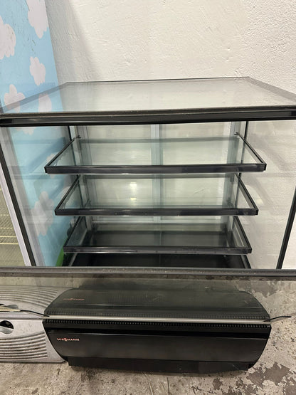 kølediske, displaykølere og butikskøleskabe