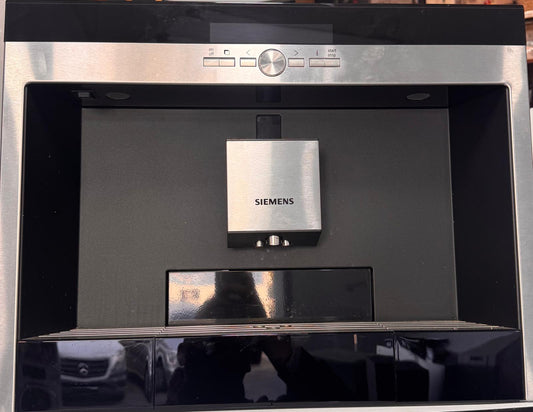 Indbygget fuldautomatisk espressomaskine