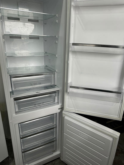 Vestfrost EW 5383-0 M NF E NoFrost Køle-/Fryseskab – 338 L – Brugt